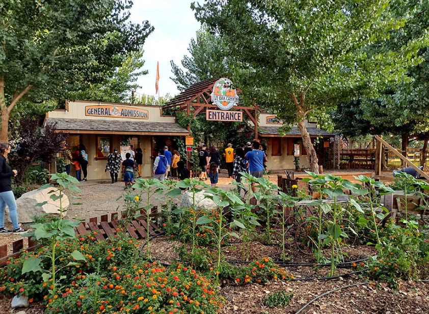 Live Oak Canyon Farm, United States